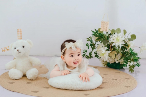 昆明宝宝三个月抬头不稳